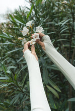 Cargar imagen en el visor de la galería, Alma shirt