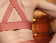 Cargar imagen en el visor de la galería, AMBAR TOP - TRISKEL