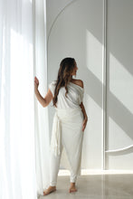 Cargar imagen en el visor de la galería, BREATHE IN SHIRT - TRISKEL