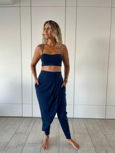 Cargar imagen en el visor de la galería, SOY TRISKEL REBORN PANT - TRISKEL