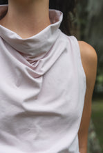 Cargar imagen en el visor de la galería, Inhala y exhala shirt
