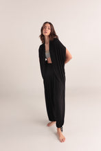 Cargar imagen en el visor de la galería, Aura capa
