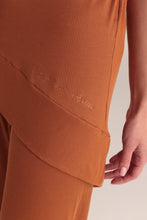 Cargar imagen en el visor de la galería, Lumen shirt
