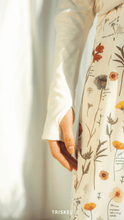 Cargar imagen en el visor de la galería, Gardenia shirt - TRISKEL
