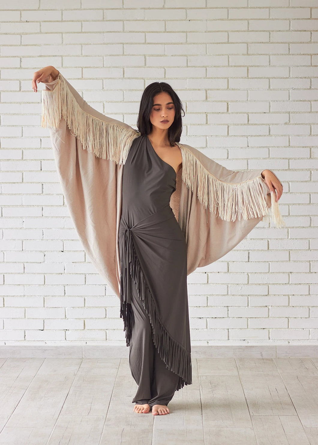 PRE - VENTA ALAS CAPA BEIGE - TRISKEL