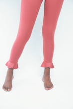 Load image into Gallery viewer, SEKMETH LEGGINGS - TRISKEL
