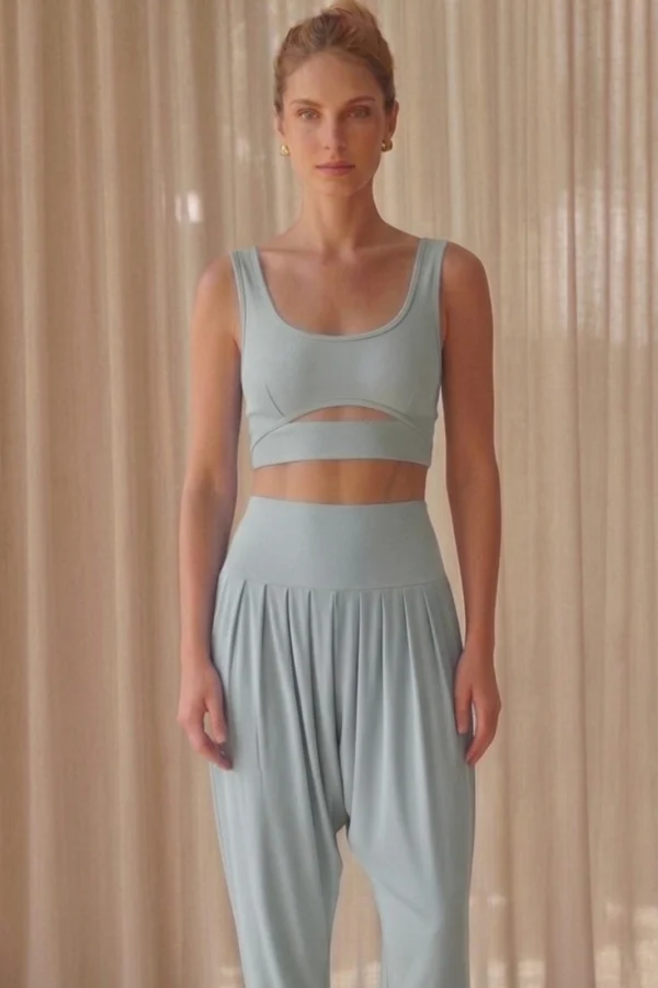 Harem pants mujer Cloud Pant color blue ice Triskel Active